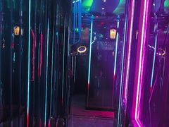 -路边边.炒菜烧烤.音乐餐厅(良乡长虹店)