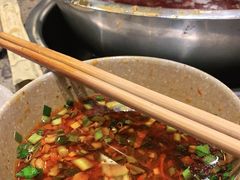 -肖肖酸萝卜鱼火锅(总店)