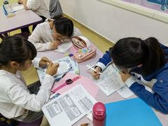 -瑞思少儿中心·少儿英语素养启蒙(勒泰直营校区)