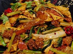 -风光老灶麻辣香锅(大成路翠微百货店)