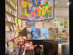 -恋物百货商店(华侨城店)