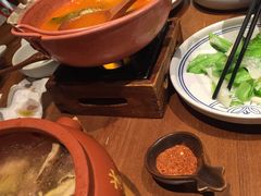 -云海肴·汽锅鸡·云南菜(天山百盛优客店)