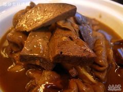 老肝大肠-老季市·三代非遗传承·地标美食老汁鸡(工农路店)