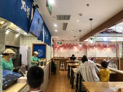 -南门金峰辣子鸡·玩串串(昌发展万科广场店)