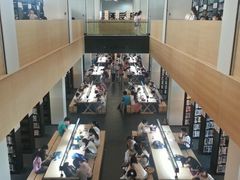 内景-汕头大学-图书馆