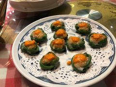 蟹黄墨鱼饼-龙桥私厨·姜花菊花过桥鱼·顺德菜(容桂店)