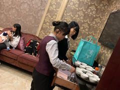 -黄埔华苑酒家(黄埔店)