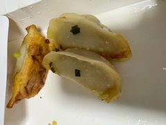 鲜肉锅贴-小姜锅贴(凤凰街店)