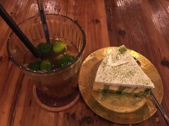 -西关84·History·Art·Cafe