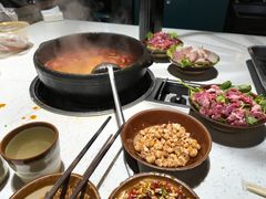 -贵府酸汤牛肉火锅·贵州老字号(飞山街店)
