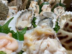 -红鼎豆捞·非遗鲍皇汤火锅(宝丰路店)