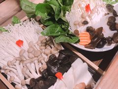 -快乐小羊·内蒙牛羊肉火锅(流花中心店)