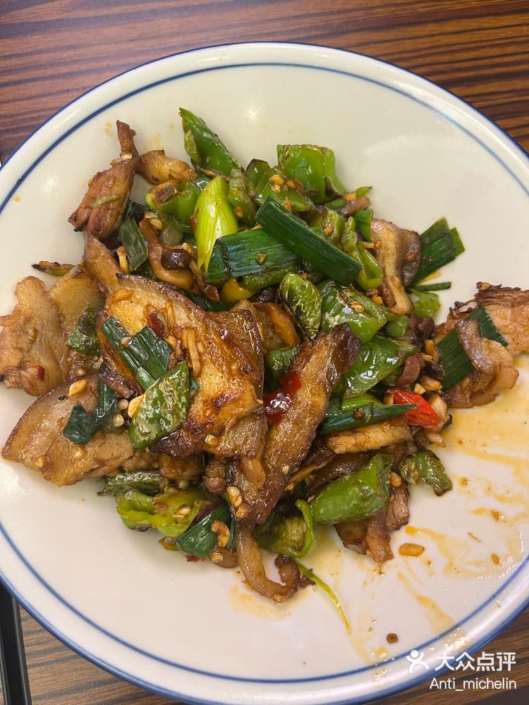 好吃不贵的中式炒菜快餐店