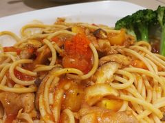 -佰搭果·广式茶餐厅(西华路店)
