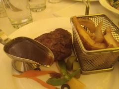 -成桂西餐厅·42年的味道(五大道疙瘩楼店)