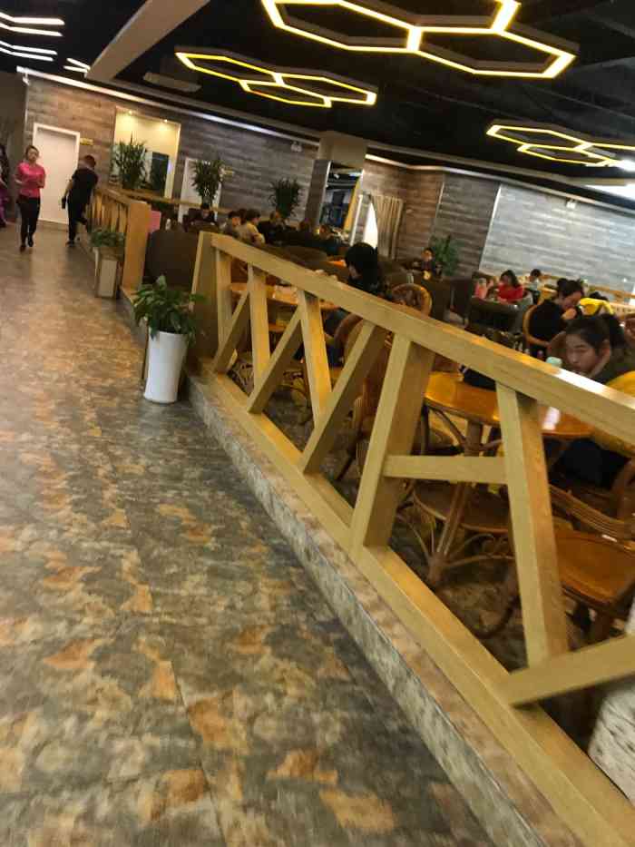 皇仕堡健身会所(乐天玛特店)