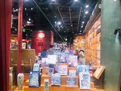 -西西弗书店&矢量咖啡(凯德晶萃广场店)