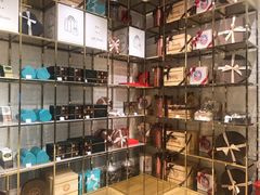 -VENCHI 闻绮(北京国贸商城店)