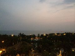 -三亚湾海居铂尔曼度假酒店