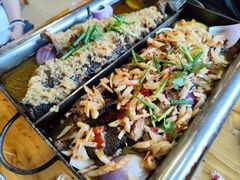 -宏兴烤鱼山庄(宣恩总店)