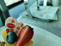 -亚洲国际大酒店·云顶阁旋转自助餐厅