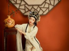 -九月鹰飞汉服摄影工作室