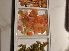 -荷塘秋月·本帮江浙菜(国权路店)