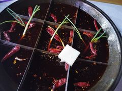 -正贰捌经重庆老火锅(建设路店)