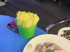 娃娃菜-千岛蚝高压锅生蚝·人参火锅(白云万达店)