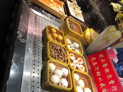 -釜御山海鲜烤肉火锅自助(新城市中心店)