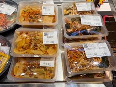 -世纪联华超市(三墩店)