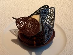 -Le Bernardin