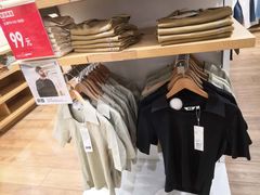 -优衣库(郑州丹尼斯大卫城店)