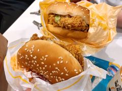 麦辣鸡腿堡-麦当劳(杭州萧山文源店)