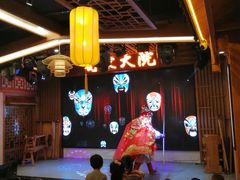 -舒家大院重庆老火锅(纪念塔店)