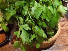 -老牌坊云南鱼豆花火锅(哈西万达店)