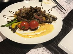 -HIHE Bistro·Oyster Bar(华熙live店)