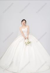 -雅云婚纱摄影工作室旗舰店