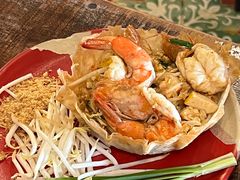 -Pad Thai Kratong Thong by ama