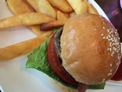 儿童汉堡-神州半岛喜来登度假酒店-盛宴西餐厅