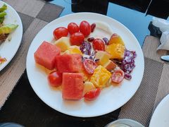 水果拼盘-大中华希尔顿酒店-念自助餐·海南美食·三文鱼
