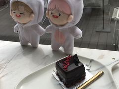 -UNI UNI(环亚凯瑟琳店)