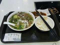 -黑山牛肉汤火锅(花城汇店)