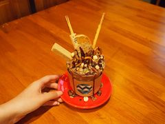 暴虐冰淇淋-fishtank鱼缸咖啡(三山街店)