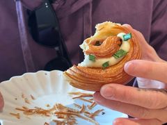 -VERIE BAKEHOUSE