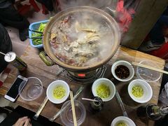-威邵鸡煲(西华路总店)