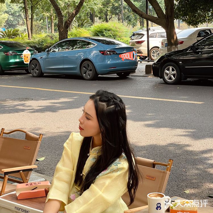 成都新店｜治愈系莫兰迪色调咖啡馆Crunch