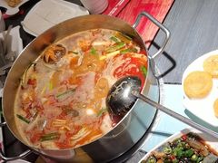 -四季喧黔味豆米火锅(万达广场店)