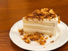 鲜奶油蛋糕佐焦糖脆-Be Lived Cafe比例咖啡(摩天轮店)