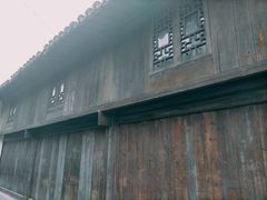 -贾老板缸肉馆(潮韵街店)